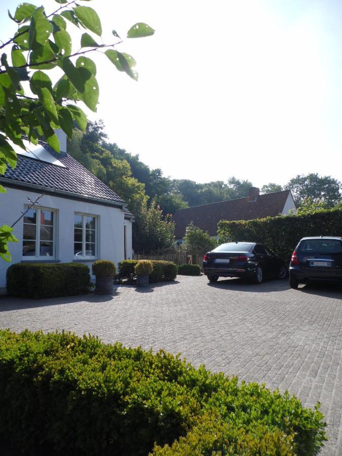 Copain Moulin Bed & Breakfast Брюж Екстериор снимка